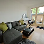 Zentrale 3 Mit Altbau Charme Und Loggia