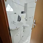 Zentrale 3 Mit Altbau Charme Und Loggia Apartment