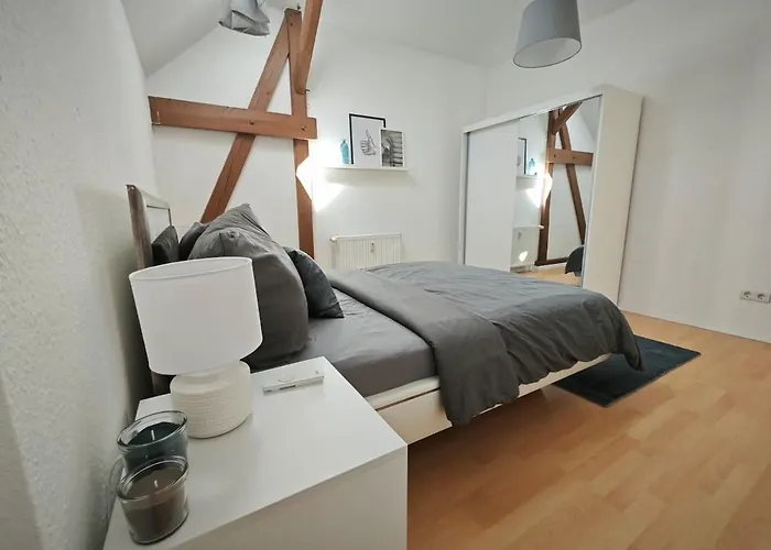 Lägenhet Zentrale 3 Mit Altbau Charme Und Loggia Magdeburg