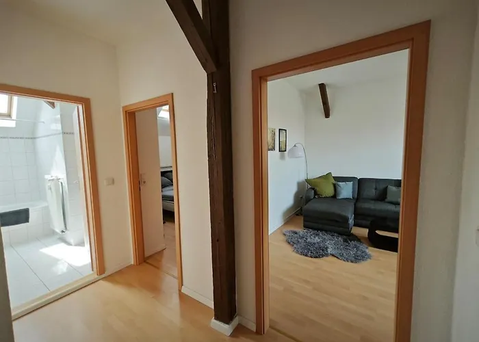 Zentrale 3 Mit Altbau Charme Und Loggia 아파트 마그데부르크