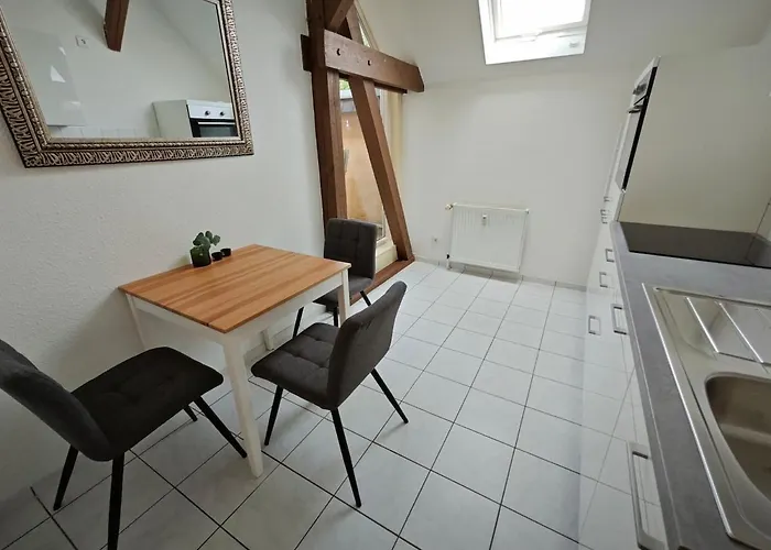 Zentrale 3 Mit Altbau Charme Und Loggia * 마그데부르크